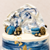 Blue and White Chocolate Berries Cake