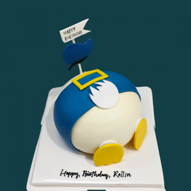 Donald Duck Butt Cake