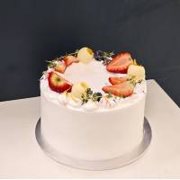 Strawberry Yuzu Cake