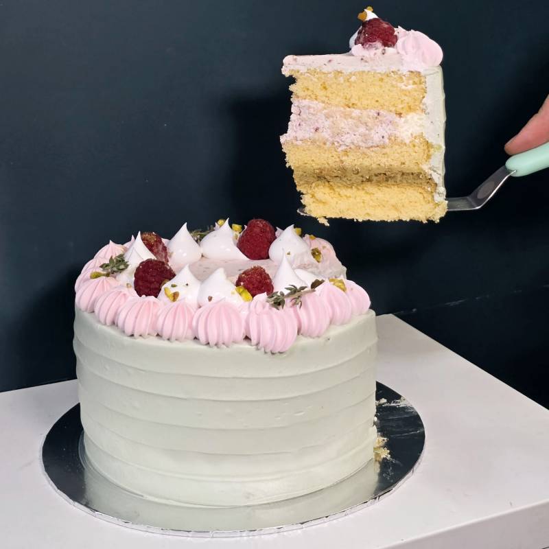 Pistachio Raspberry Cake