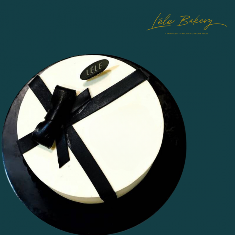 Black and White Gift Box Cake