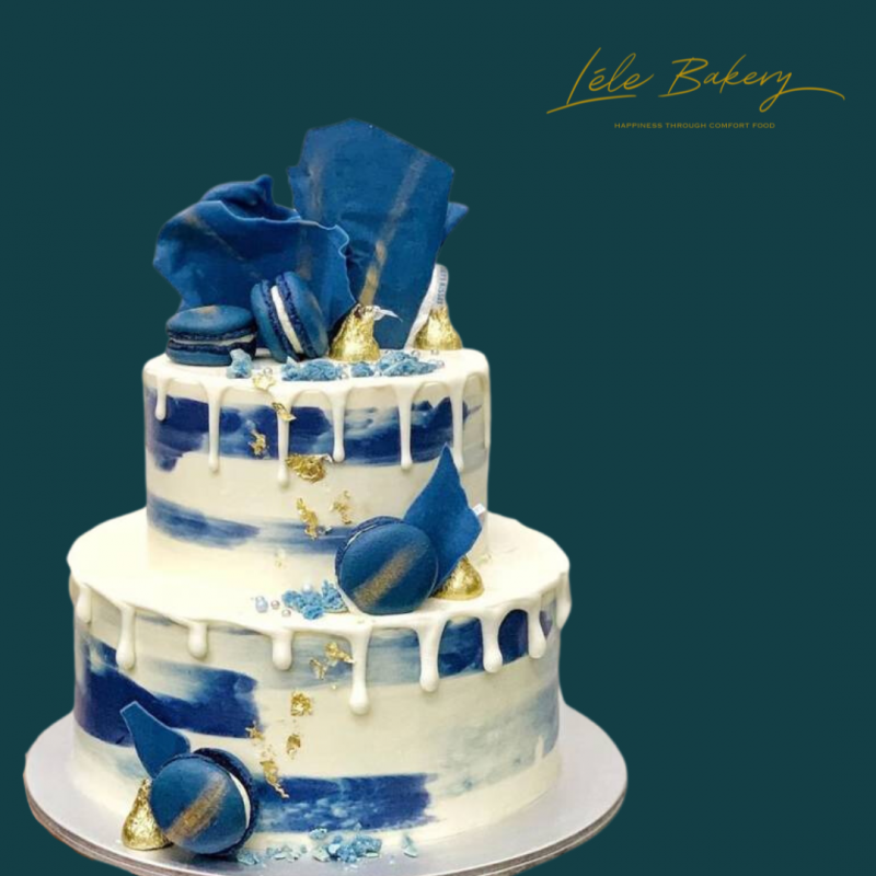 Blue Macarons and Gold Kisses Cake