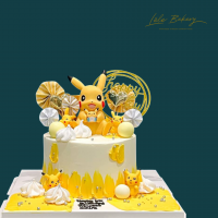Giant and Mini Pikachu Cake