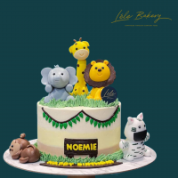 Animal Jungle Cake