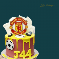 Manchester United Glory Cake