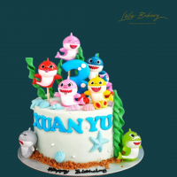 Ocean Baby Shark Cake