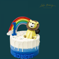 Ombre Blue with Rainbow and Lion Cake