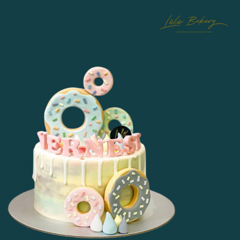 Pastel Donut Cake