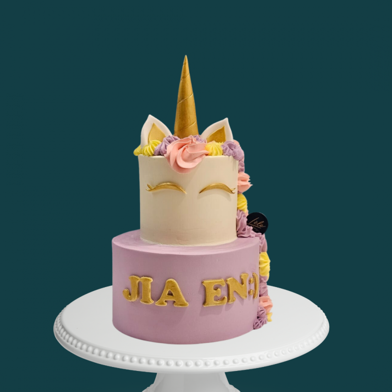 Pastel Purple Unicorn Cake