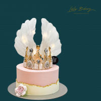 Pink and White Tiara Cake
