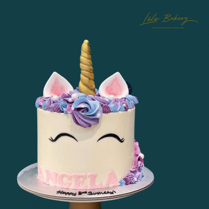 Shades of Purple Unicorn Cake