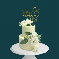 White Floral Wedding Cake