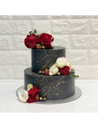 Black and Red Romance Cake