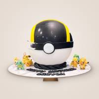 Ultra Ball Pokemon Pinata Cake