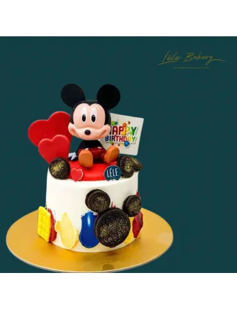 Mickey Mouse Cake