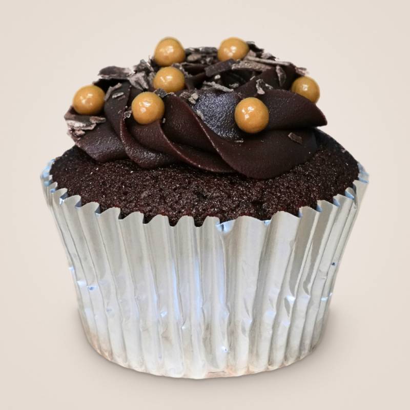 Dark Chocolate Cupcakes with Ganache and Crunch Balls | 6 or 12 pcs